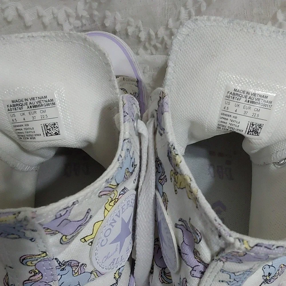 Converse Chuck Taylor All Star High Top Unicorn Print Girls Size 4.5